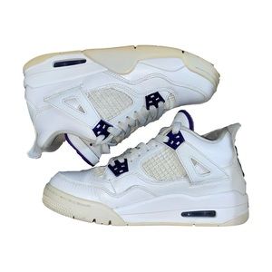 Air Jordan 4 Retro Purple Metallic - size 6Y